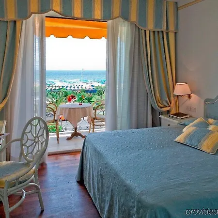 Il Negresco Forte dei Marmi