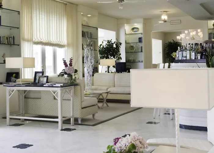 Il Negresco Готель