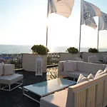 Il Negresco 4* Форте-дей-Мармі