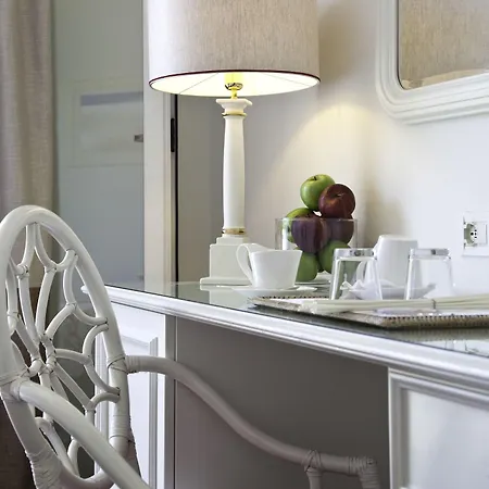 Готель Il Negresco 4*