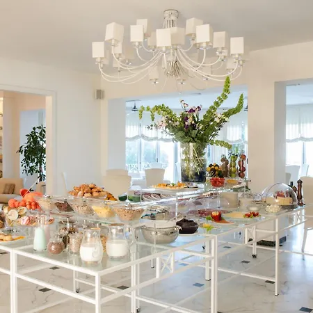 Hotell Il Negresco Forte dei Marmi