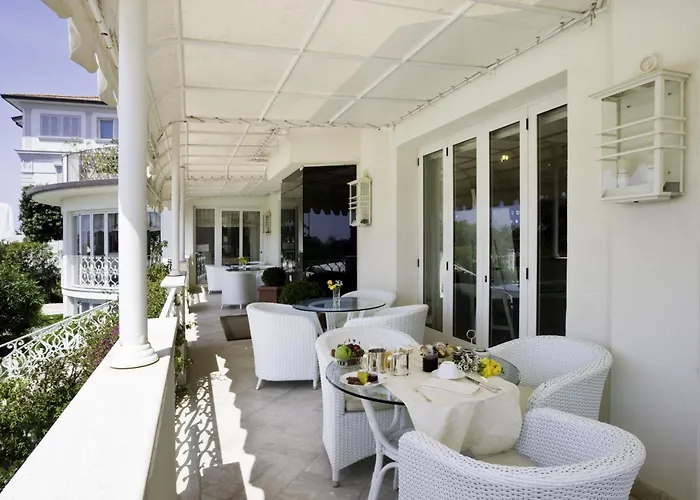 Il Negresco Hotel 4*